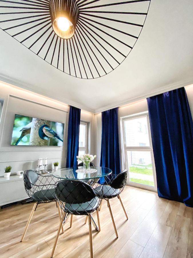 Bp Gray Premium Apartment Torun Exterior photo